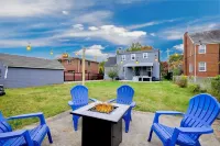 2 Story Oasis: 30+Days + Large Yard/Pet Friendly Hotels in Chillum