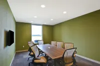 Home2 Suites by Hilton Helena - Pools
