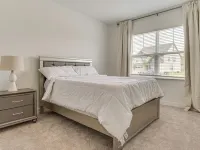 16 Mi to Indianapolis: Group Getaway w/ Pool Table Hotels in Avon