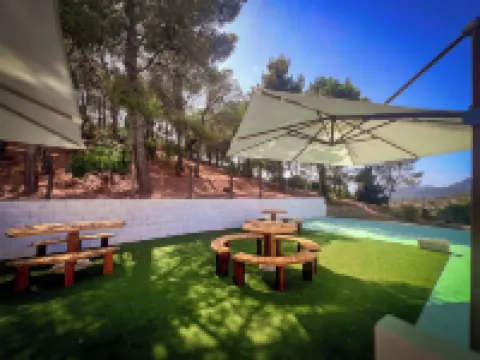 Ostello Brebei Niedda - Base Camp Outdoor & View Hotels in 