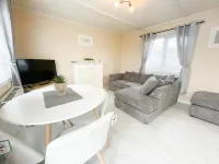 Stowaway Holiday Lodge St Merryn