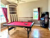 Peaceful Pool Home 10PPL - Pool