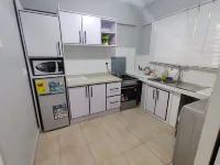 Relaxation Redefined- Cozy General Vacation Condo, near Palace Mall Comm 26,Tema