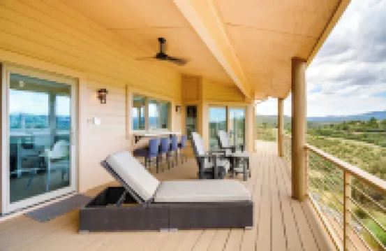 Prescott Gem Hot Tub and Mtn Views, 7 Mi to Dtwn