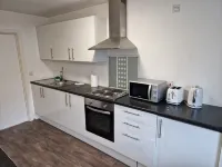 Fantastic central location, Molineux stadium, city centre, racecourse, Jaguar,