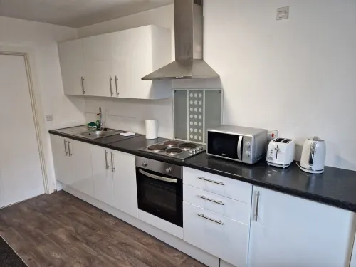 Fantastic central location, Molineux stadium, city centre, racecourse, Jaguar,