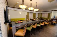 Hampton Inn & Suites Gallup - sarapan
