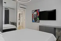 New Villa next to the forest and Therme SPA Hotels in Corbeanca