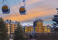 Luxury Westin Resort and Spa Ski-in/out, sleeps 8, Mountain Views