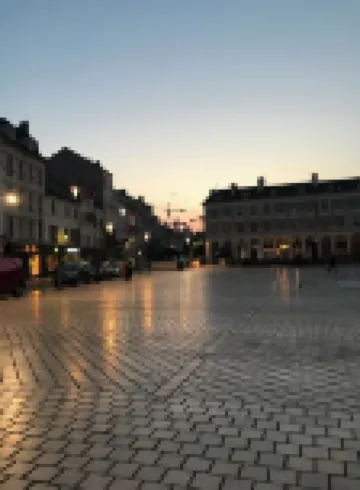 Cute independent studio Hotels in Saint-Germain-en-Laye