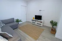 Cozy one-bedroom apartment in the center of Sesimbra. For 4 people