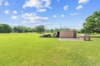 Charming 3-bedroom house with AC in Broussard Hotels in Broussard