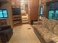 Fantastic RV with AC in Muskegon