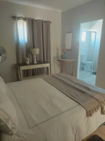 Beautiful luxury apartment, set in quiet area in a nice garden, 10 min from beach