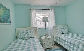 Spacious Punta Gorda Home w/ Private Pool & Views! - Housity