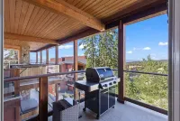 Big White Ski In Ski Out Condo with brand new hot tub!