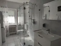 Spacious and quiet 'Ferienwohnung Schwarzwaldblick' with a picturesque view فنادق في باد بيترستال غريسباخ