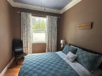 EXTRAORDINARY EXPERIENCE 3/broom 2/bath house in lovely Windermere with WiFi, AC Hotels in Gotha