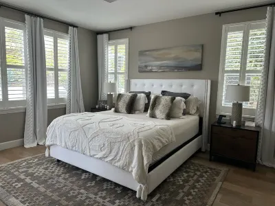 Designer Oasis Home with Pool & Spa - 5 Bedrooms Hotels near Sunset Park