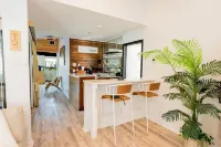 Stylish 3BR/2B 2patios/ game-room/ WFH/ Piano/ Bar UTD/Galleria  Kids/Groups/Fam