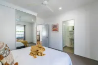 Nightcliff Exquisite Family Home with Pool
