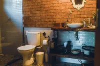 Cozy 2-bedroom chalet in charming Vale do Capão - Chapada Diamantina- BA BRASIL Hotels in Palmeiras