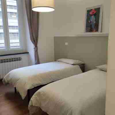 Rubatto House, Genoa center. strategically located near the Aquarium Rooms
