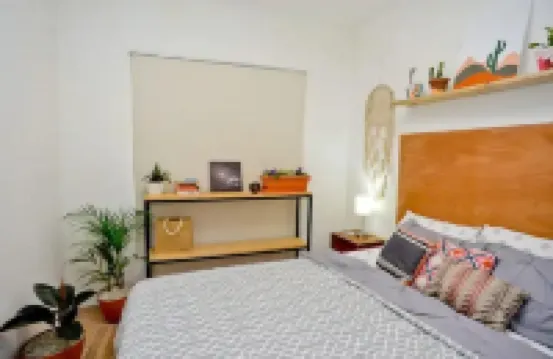 2 bedroom Suite 5mins to La Calzada +30MB wifi 酒店