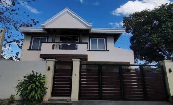 Cozy 3br home entry to CWC, Pili Golf, Naga, Bicol
