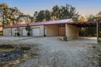 NEW! Hidden Gem 3 BR Farmhouse on 25+ Gated Acres in Nacogdoches, No Pet Charge