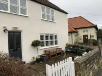 Virginia House a Contemporary Cosy Period Cottage