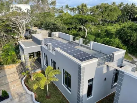 Little Canada Beach House