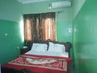 실비아스 플레이스