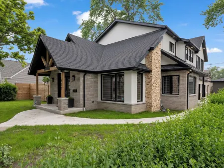 Luxurious new home for dreamers