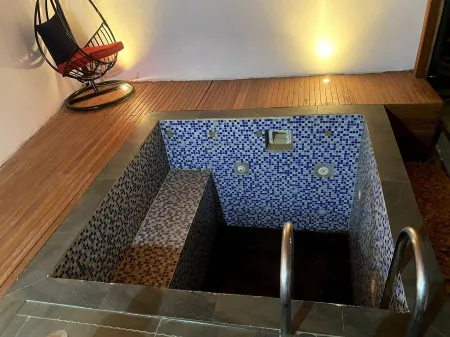 Résidence Sécurisé Avec Jardin Orgueil du Paon