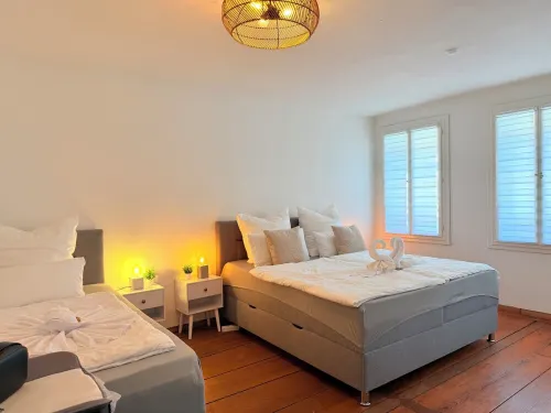 DREAMZzz AltstadtJuwel in the city center of Coburg I at the market square & parking garage
