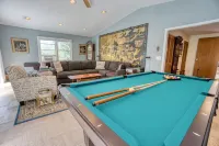 Catskills Getaway: 3BR Retreat w/ Media Room, Near Casino, Bethel Woods & More!