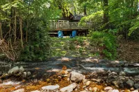 1 Min to Camelback! Creekside Escape + FirePit & BBQ
