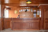 Hotel Senate Juja