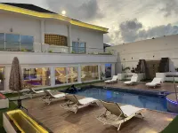 Luxury holiday home Hotels in Ogbojo