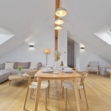Design loft | near old town | parking lot | 84 m²