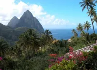 Tropical Affair – Superior Deluxe Room Hotels in Malgretoute