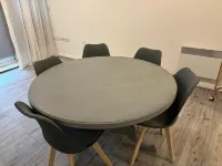 2 bed (ensuite) garden apartment gated, close to Langley, Heathrow , Windsor