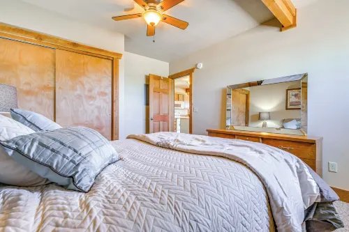 Dillon Ranch Retreat w/ Endless Mountain Views - 3-Star