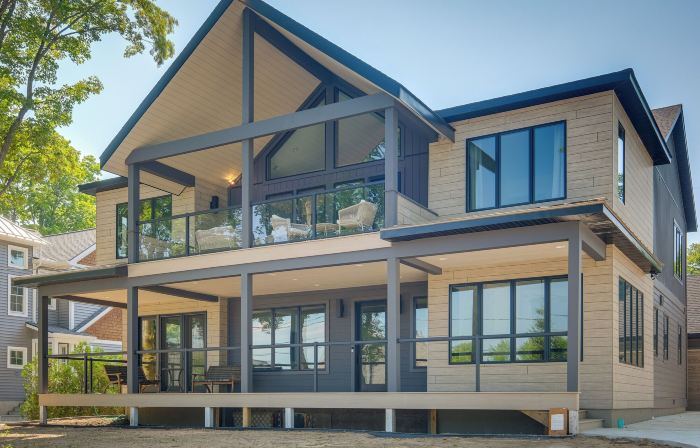 Walk to Lake Charlevoix: 4-Season Retreat