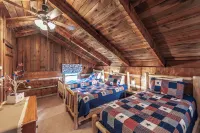 The Cabin at Roney Creek Ranch