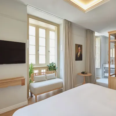 إيكون مالابار Hotels near سوهو
