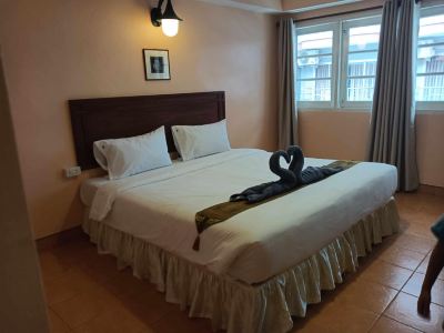 Nid Huahin Hotel
