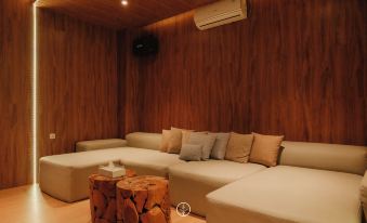 Tulip Hill View Villa 5 Bedrooms with a Private Swimming Pool