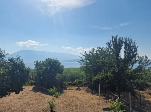 Lakeside View Apartment Hotels in Pogradec